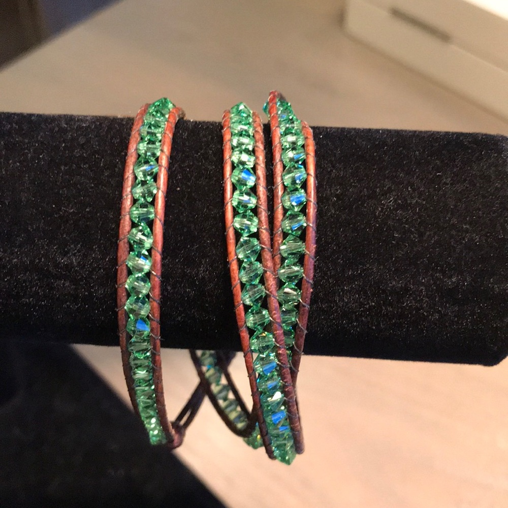 Gorgeous Swarovski Wrap Bracelet 🌸